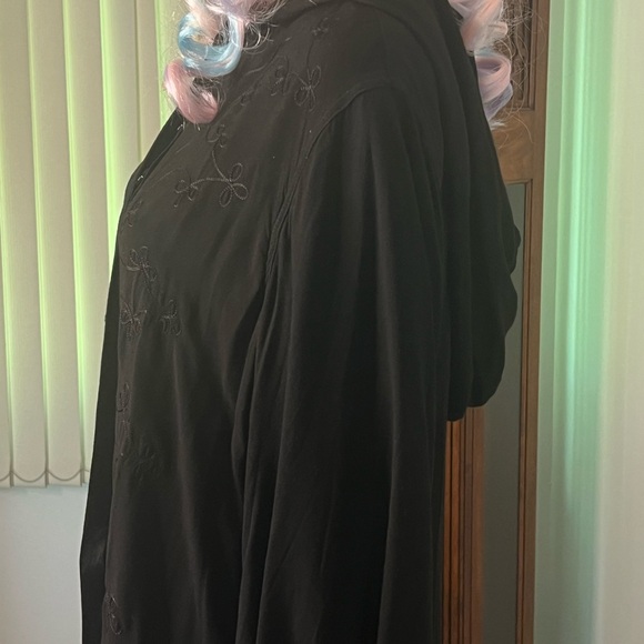 🌟 Enchanted Midnight Cloak | Celtic Hooded Cloak | Renaissance Magic ✨ - Picture 11 of 16